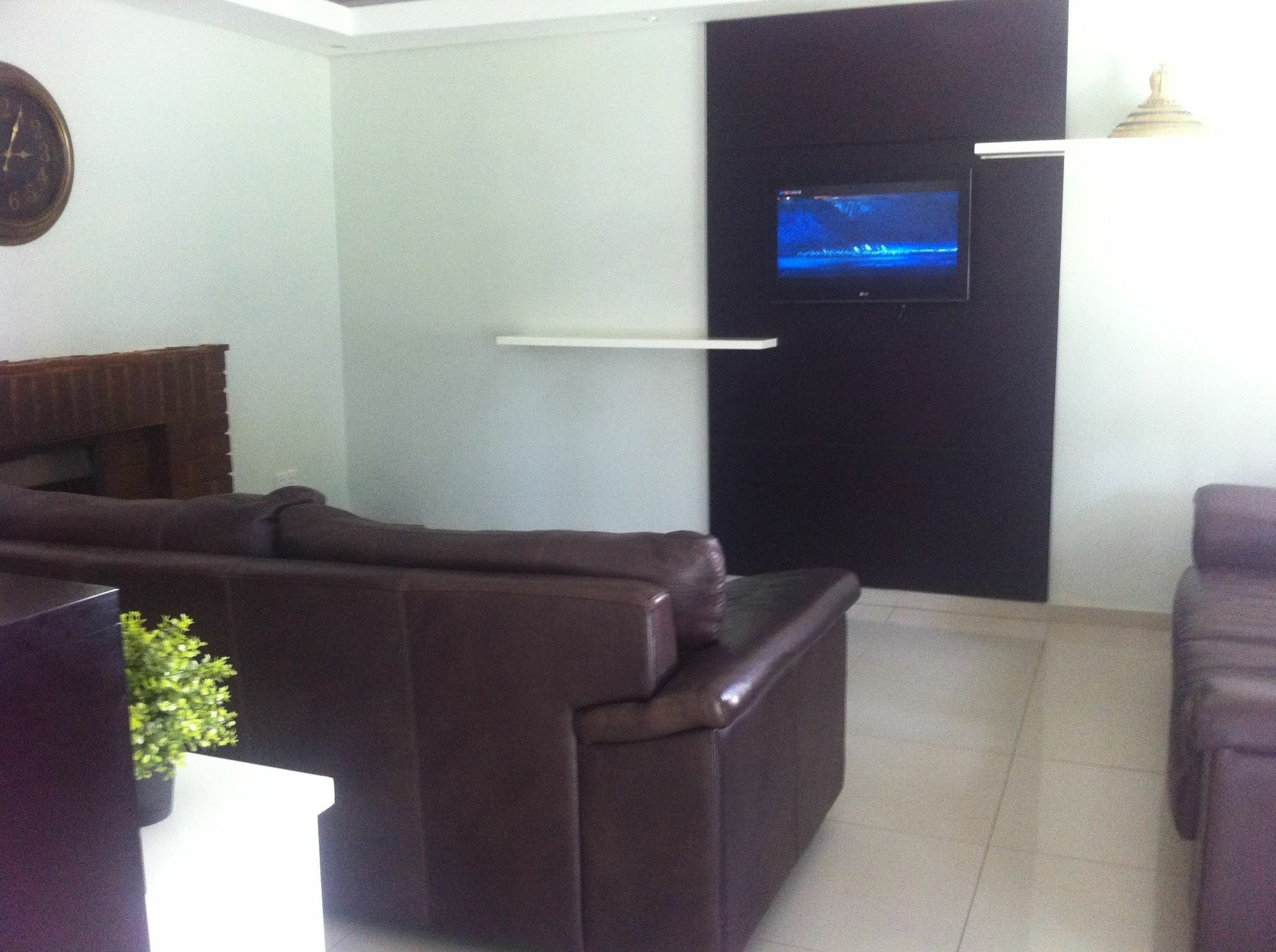 Cosy Palms Bed and Breakfast Γκαμπορόνε Εξωτερικό φωτογραφία